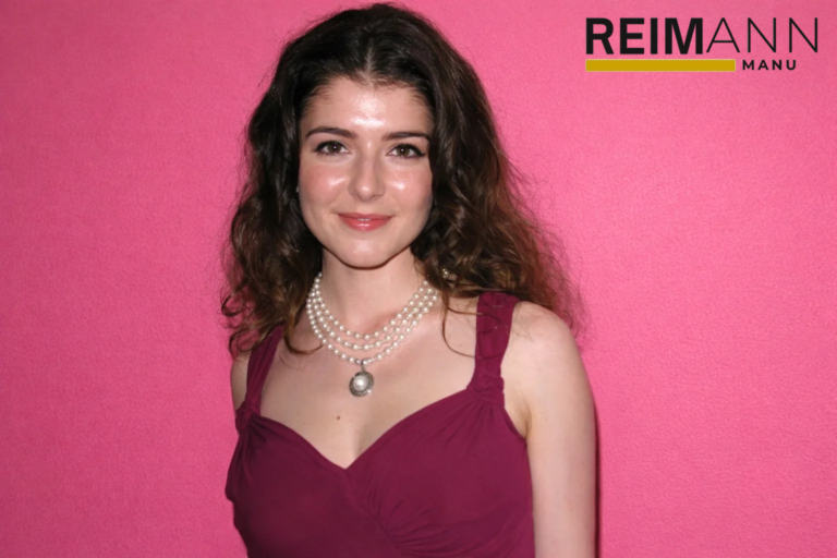 Vera Davich: Einblicke in das Leben einer bewusst privaten Persönlichkeit Vera Davich: Einblicke in das Leben einer bewusst privaten Persönlichkeit