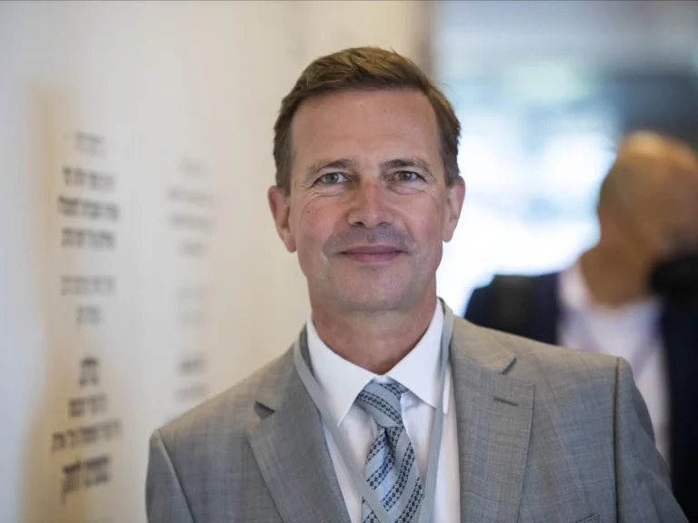 Steffen Seibert Scheidung – Fakten, Hintergründe und die Wahrheit über das Privatleben